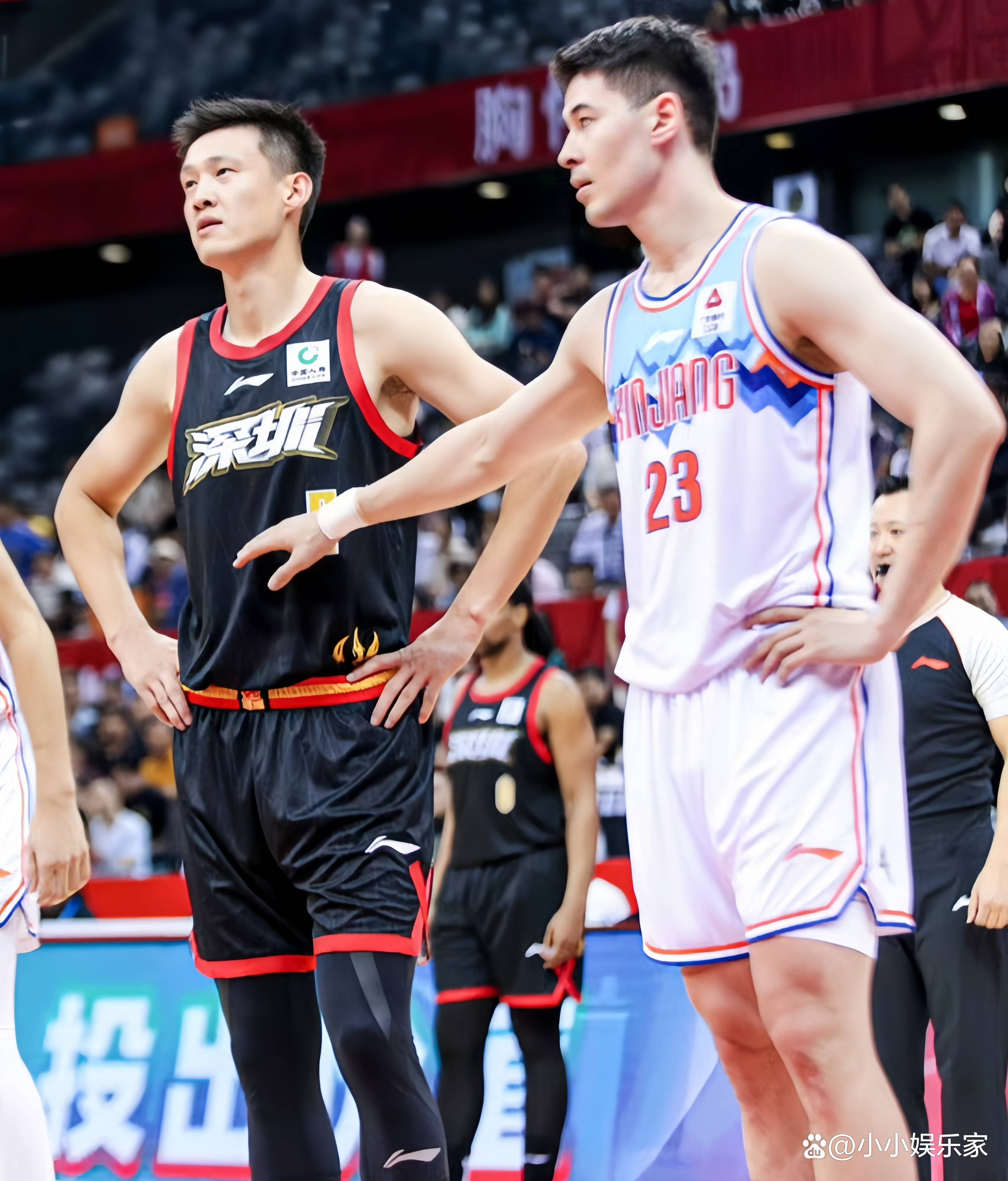 开云集团包含浙江队发布备战花絮，集结日手感冰凉，CBA季后赛任务艰巨，团队化学反应显著的词条